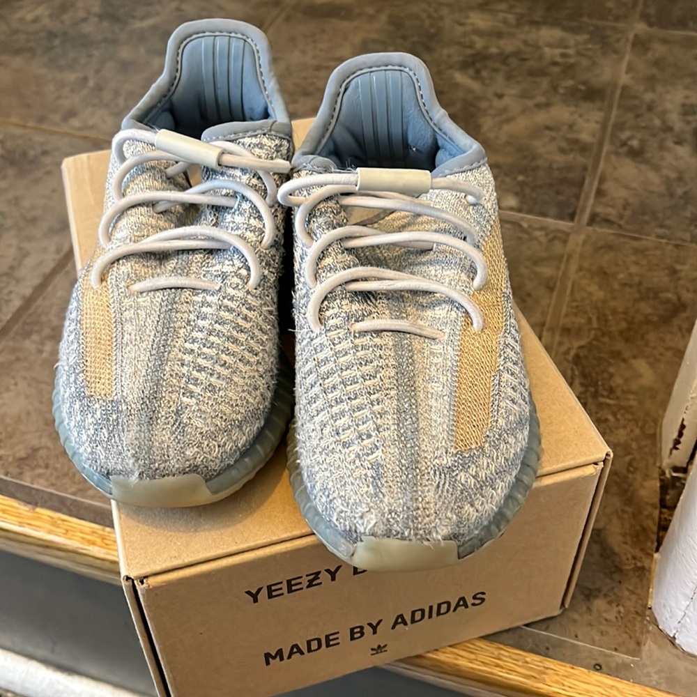 Kids yeezy boost 350 11 1/2 us 11uk israfi